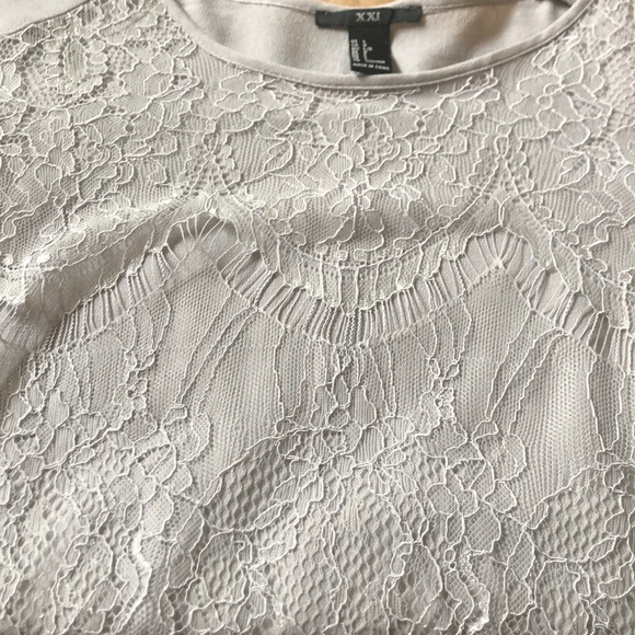 Grey Blouse - Picture 3 of 3